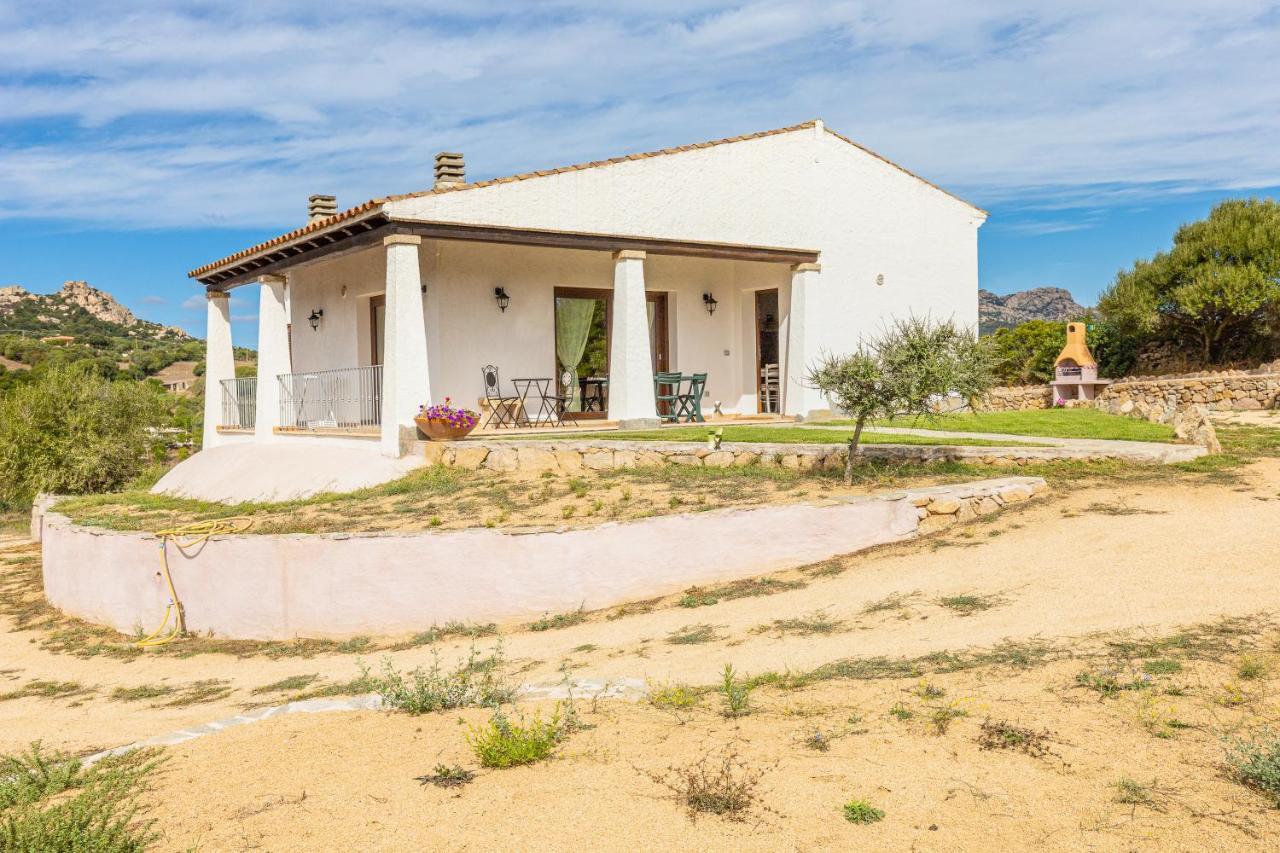 Villa Tomaso Arzachena Exteriér fotografie